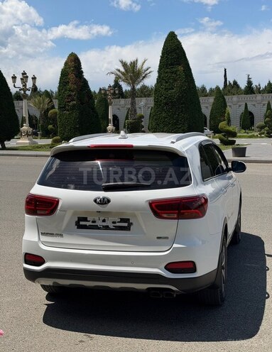 Kia Sorento-5