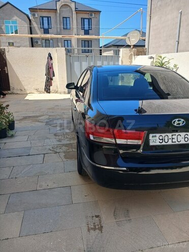 Hyundai Sonata-6