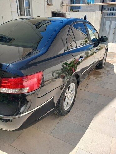Hyundai Sonata-13