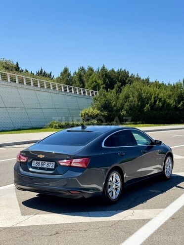 Chevrolet Malibu-9