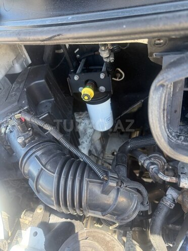 Ford Transit-13