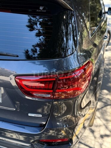 Kia Sorento-4
