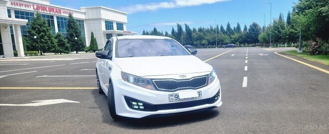 Kia Optima-1