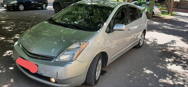 Toyota Prius-3