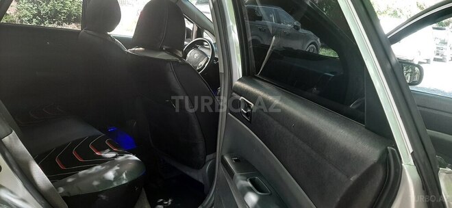 Toyota Prius-18