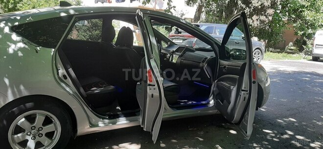 Toyota Prius-19
