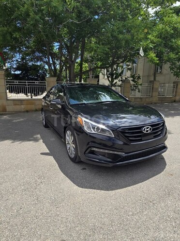 Hyundai Sonata-2