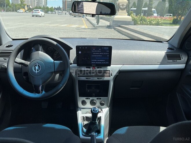 Opel Astra-8