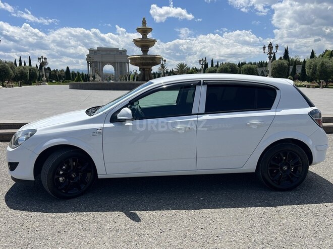 Opel Astra-4
