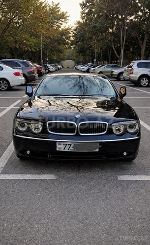 BMW 745-1