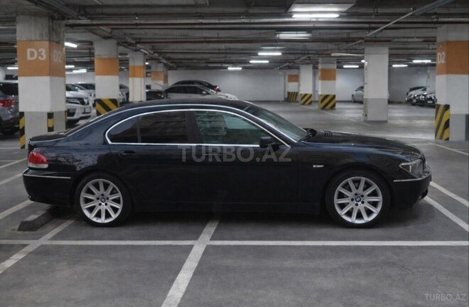 BMW 745-4