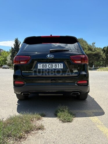 Kia Sorento-5