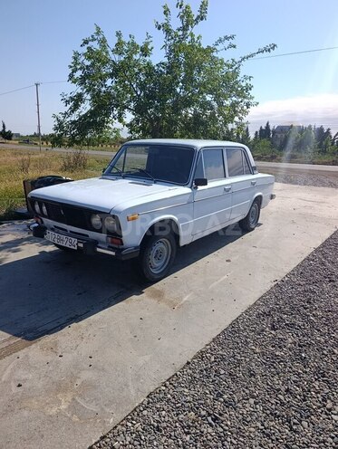LADA (VAZ) 2106-4
