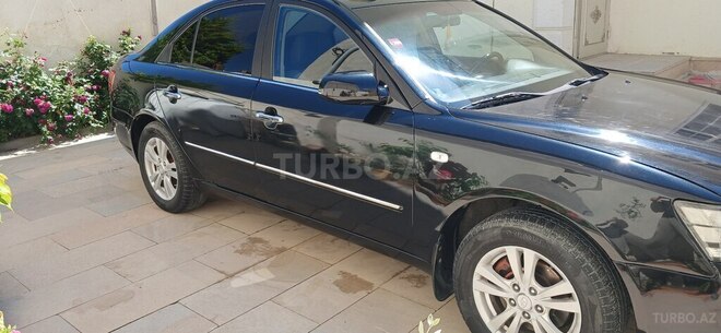 Hyundai Sonata-19