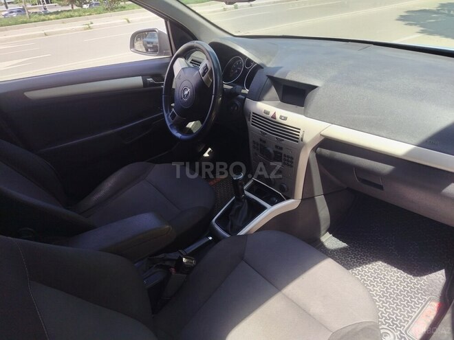 Opel Astra-2