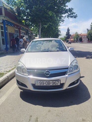 Opel Astra-1