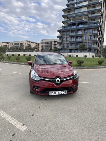 Renault Clio-1