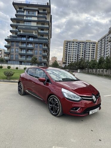 Renault Clio-2