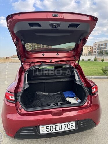 Renault Clio-8