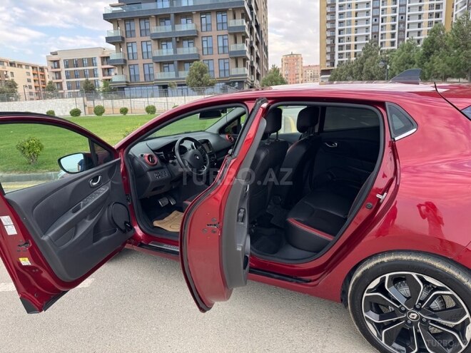 Renault Clio-6
