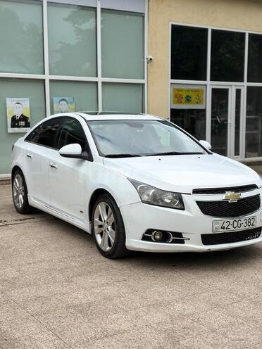 Chevrolet Cruze-1