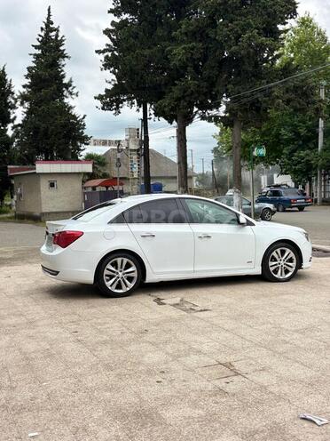 Chevrolet Cruze-6