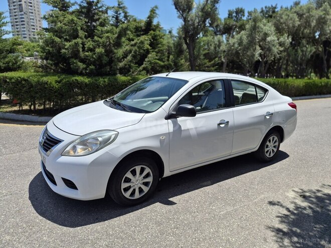 Nissan Sunny-8