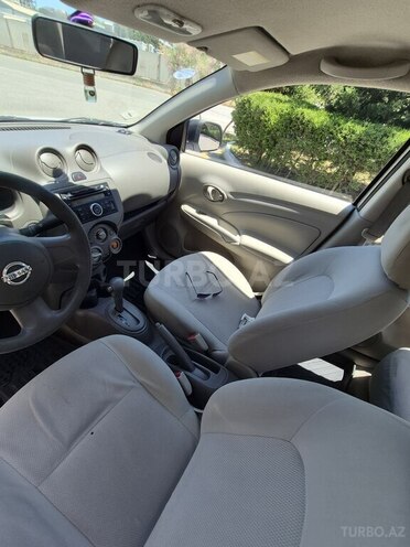 Nissan Sunny-16