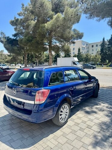 Opel Astra-11
