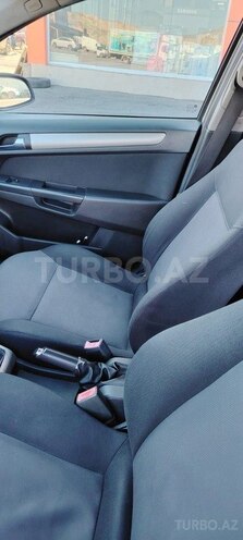 Opel Astra-13