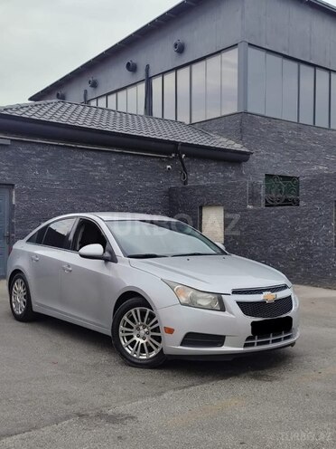 Chevrolet Cruze-1