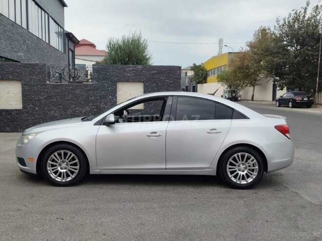 Chevrolet Cruze-3