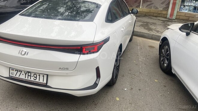 Changan Qiyuan A05-5