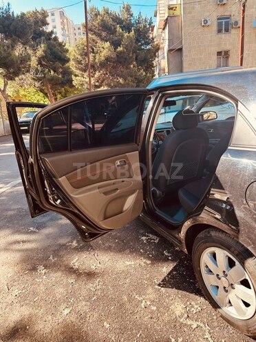 Kia Rio-7