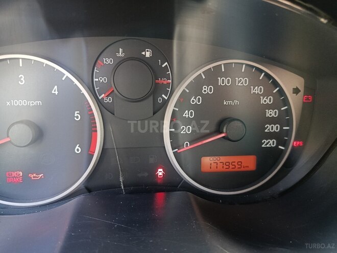 Hyundai i20-8