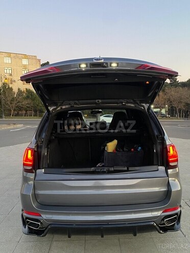BMW X5-7