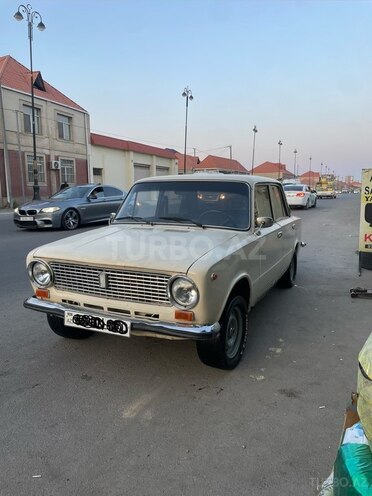 LADA (VAZ) 21011-5