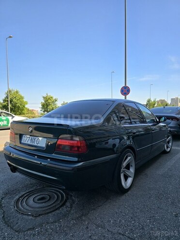 BMW 523-2