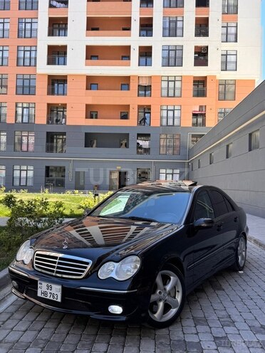 Mercedes C 230-1
