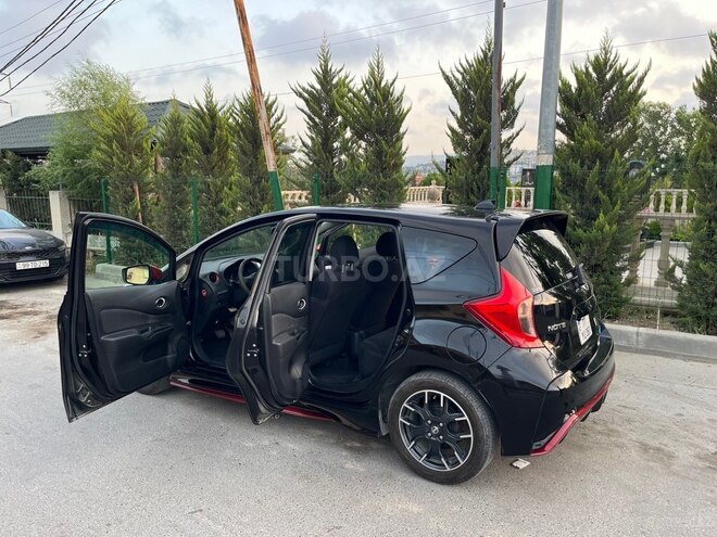 Nissan Note-7