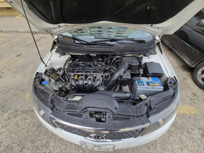 Kia Cerato-4