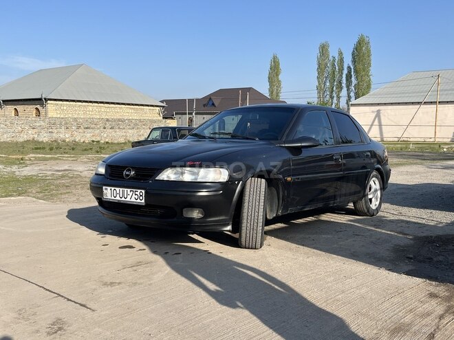 Opel Vectra-5