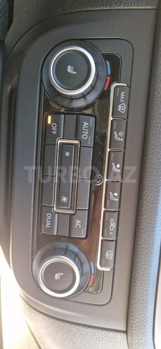 Volkswagen Tiguan-15