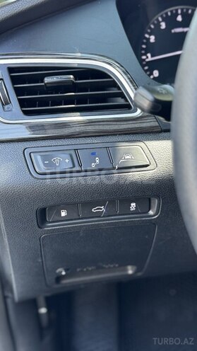 Hyundai Sonata-7