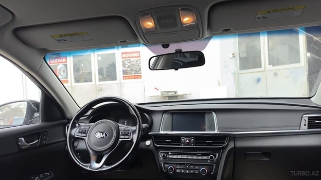 Kia K5-11