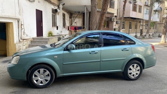 Chevrolet Lacetti-14