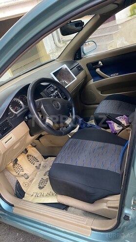Chevrolet Lacetti-15