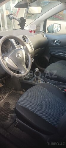 Nissan Note-7