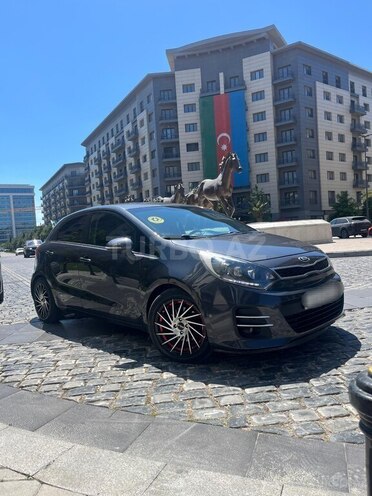Kia Rio-1