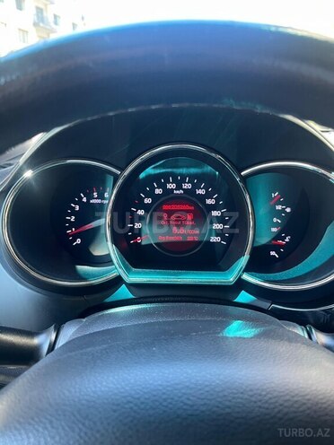 Kia Rio-12